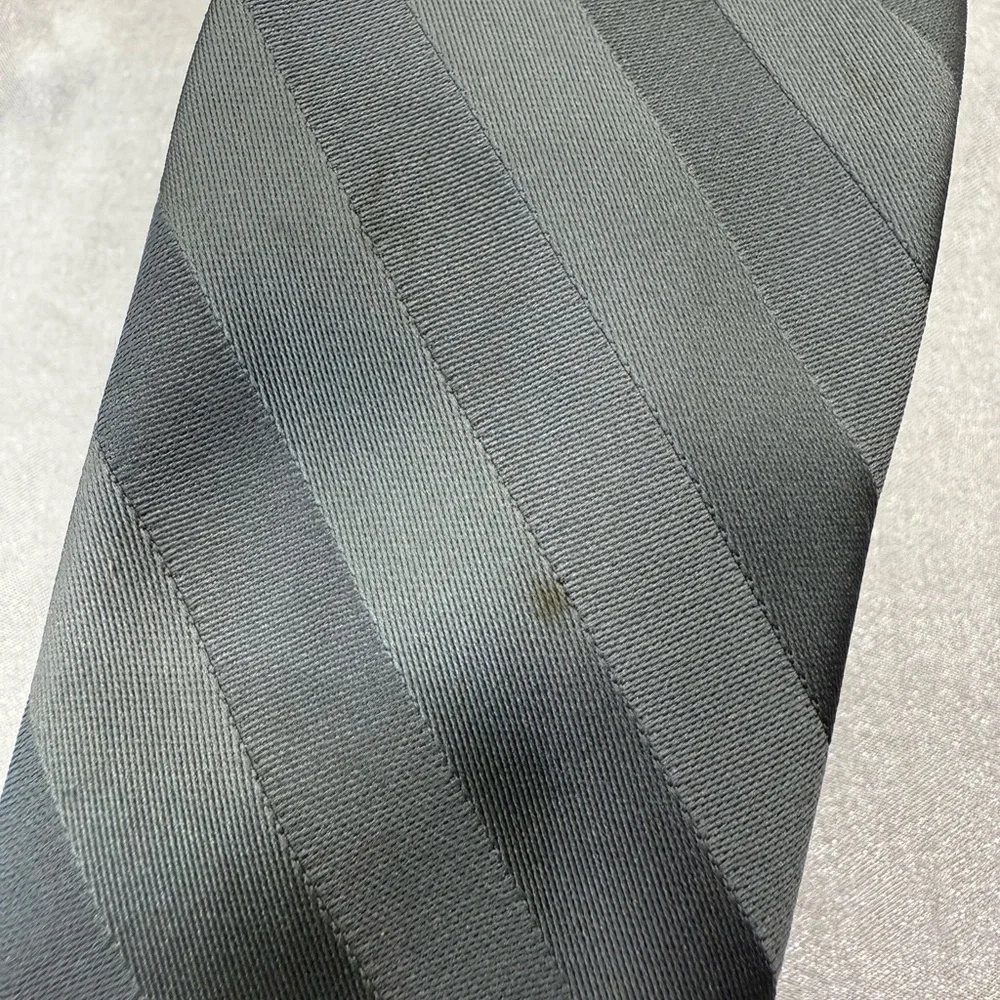 HALSTON III Gray Striped Tie - Picture 8 of 9